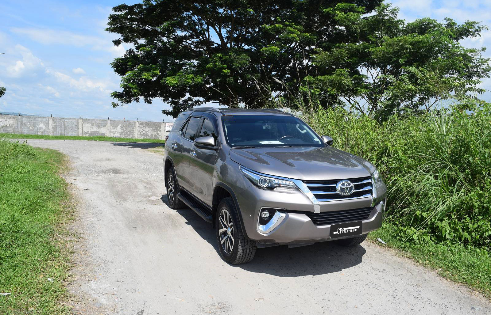 Toyota Fortuner (II) 2.4 Diesel チップチューニング