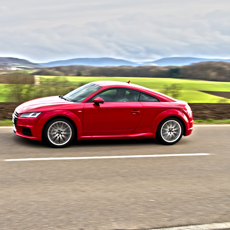 Audi TT (8S) 2.0 TFSI