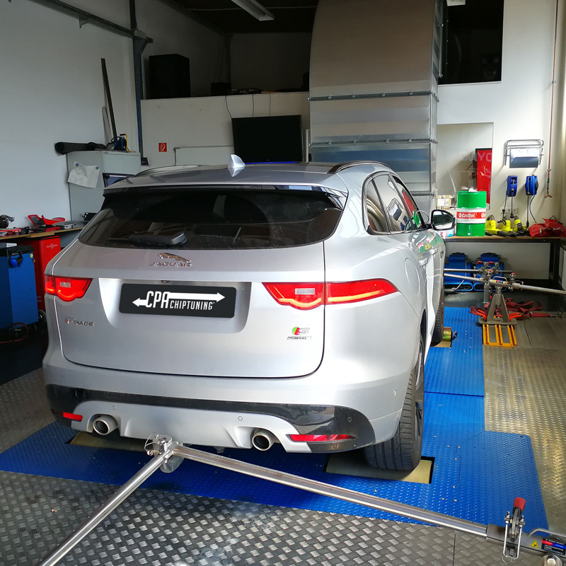 Jaguar F-Pace 30dを動力計で調べました