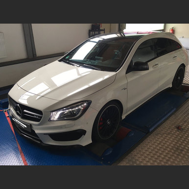 スットトガルトから来た強力な車両が動力計でテストされました もっと読んでください。