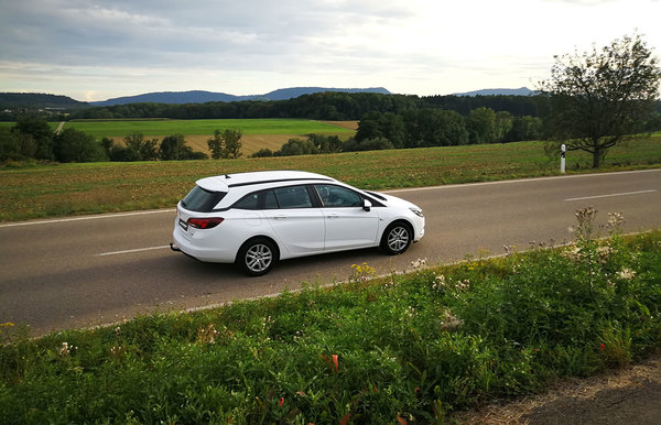 チップチューニング Opel Astra (J) 1.6 CDTI (eco Flex) もっと読んでください。