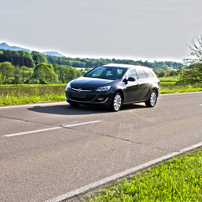 Opel Astra 1.7 CDTIをCPAでテストしました もっと読んでください。