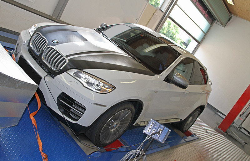BMW X6 M50d用チップチューニング